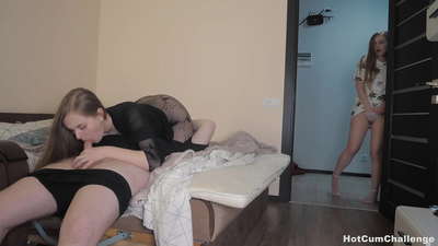 விலக்கப்பட்ட! அப்பா அம்மாவை குடுத்து பார்க்கும்போது நான் வரேன்!